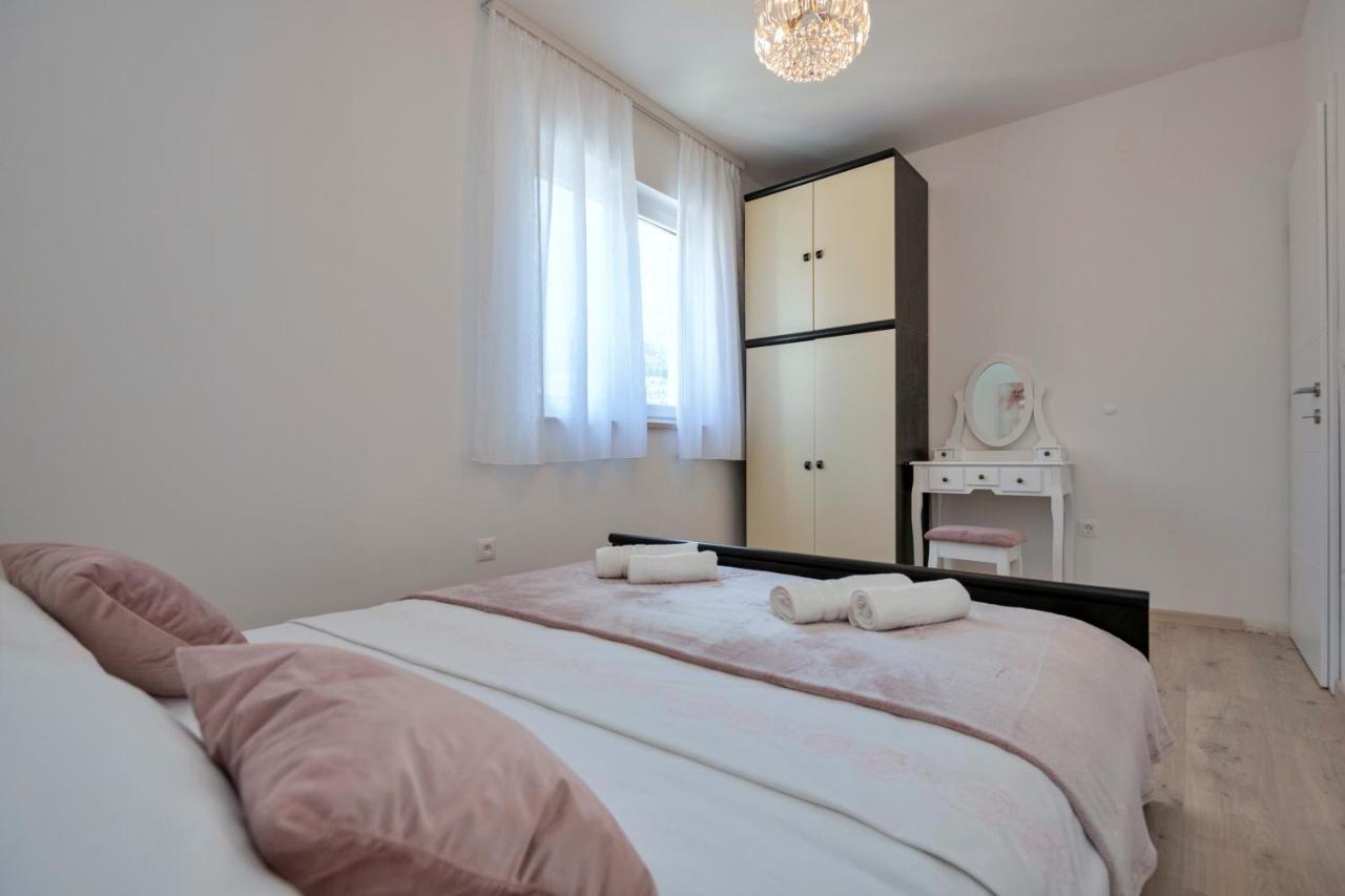 Luxury Apartment Makarska 2Min From Beach 외부 사진